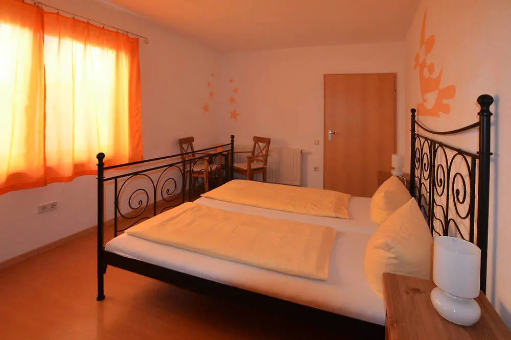 Gastehaus Mezzaluna Hotel Dresden Germany